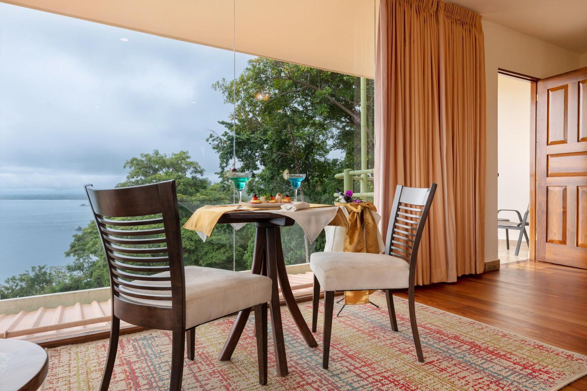 Issimo Suites (Adults Only) มานูเอล อันโตนิโอ ภายนอก รูปภาพ