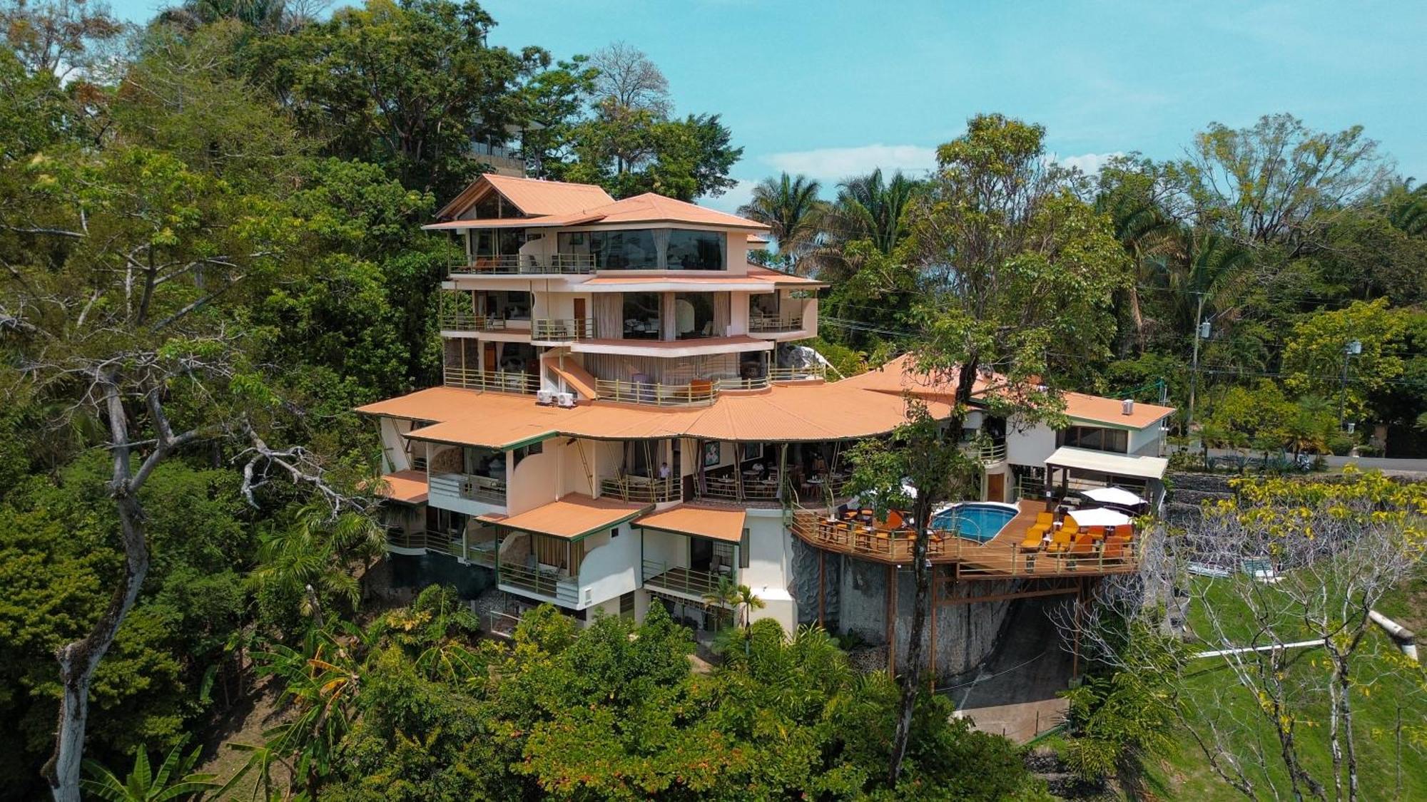 Issimo Suites (Adults Only) มานูเอล อันโตนิโอ ภายนอก รูปภาพ